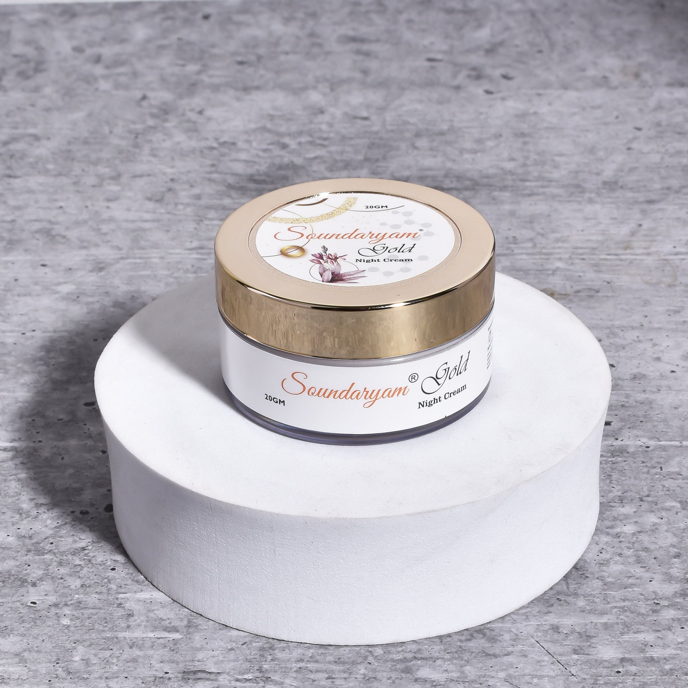 Saundaryam Gold Cream- Kojic Acid, Retinol Niacinamide Night Cream for Anti Pigmentation and Anti-ageing and Fairness